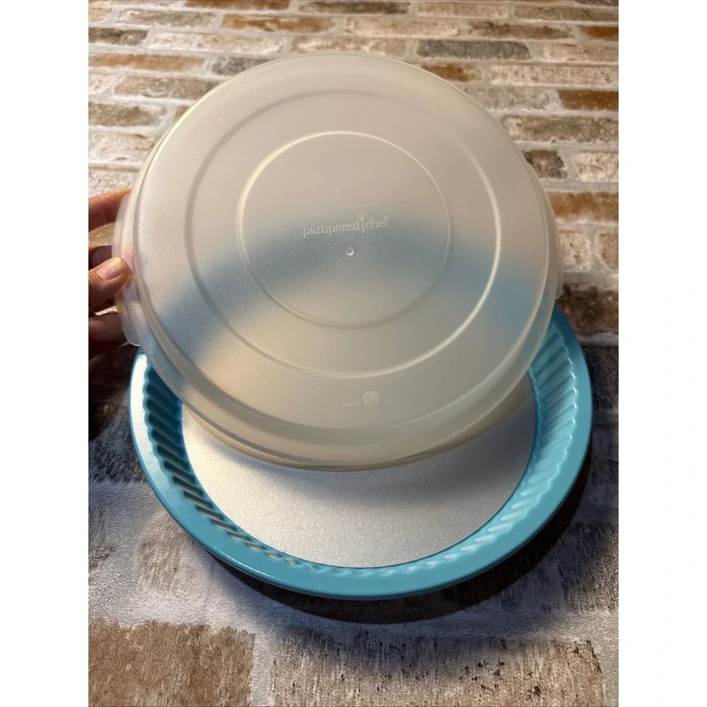 Pampered Chef Teal Blue Tart Pan with Removable Bottom and Lid 9.5 Inch 1608